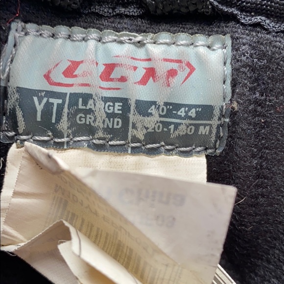 Hockey elbow pads - Picture 3 of 3